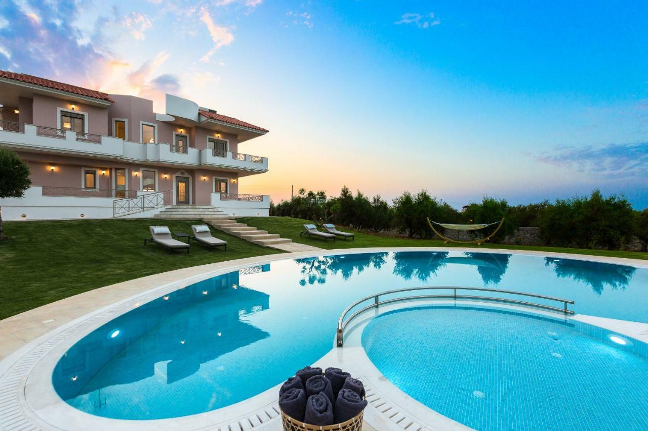Aelia Residence, Wellness & Leisure With Heated Pool, By Thinkvilla * 斯加雷塔